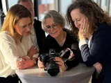 Silvia Rothermund mit Kamera